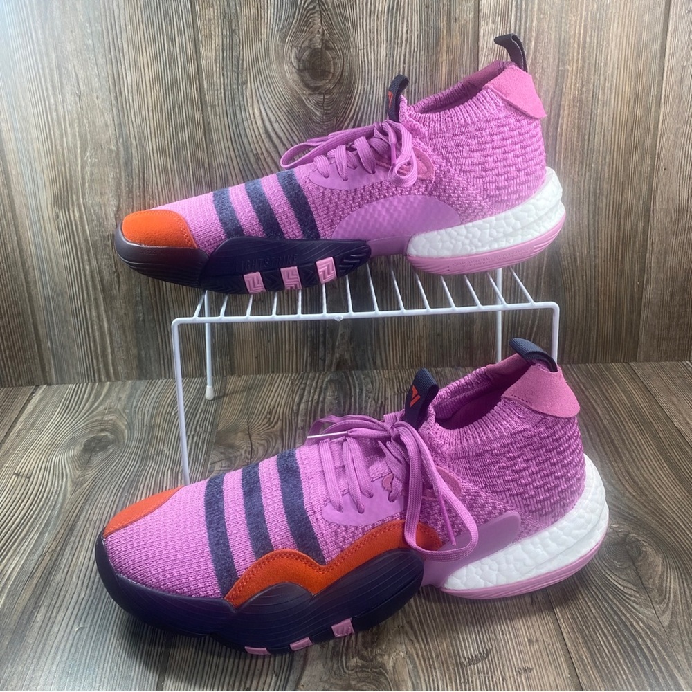 Adidas Trae Young 2.0 Men's Size 11 Lilac Basketball Sneakers